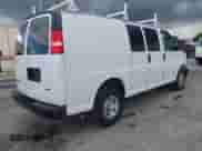 2018 Chevrolet Express Cargo с VIN 1GCWGAFPXJ1319661, выставлен на аукционе IAAI как лот 43060332 с пробегом 143 791 миль миль и . История ставок и продаж доступна на DreamBid. Изображение 4.