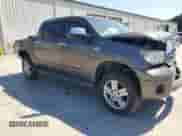 2008 Toyota Tundra Limited z VIN 5TBDV58188S511325, wystawiony jako Copart lot #70497545 z przebiegiem 161 513 mil mil oraz Szkoda całkowita • Salvage title. Historia ofert i sprzedaży dostępna na DreamBid. Obrazek 4.