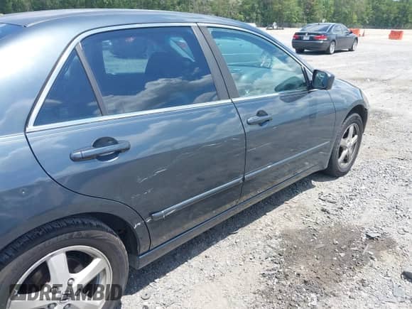2004 Honda Accord EX with VIN 1HGCM56714A036624, listed as a IAAI auction lot 42490379 with Not provided miles and . Bid and sale history available at DreamBid. Image 6.