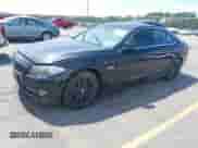 2013 BMW 5 Series 535i xDrive с VIN WBAFU7C52DDU70430, выставлен на аукционе IAAI как лот 42782147 с пробегом 152 678 миль миль и . История ставок и продаж доступна на DreamBid. Изображение 2.