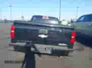 2014 Chevrolet Silverado 1500 High Country z VIN 3GCPCTEC2EG406164, wystawiony jako IAAI lot #42293653 z przebiegiem 44 351 mil mil oraz . Historia ofert i sprzedaży dostępna na DreamBid. Obrazek 17.
