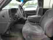 2000 GMC Sierra 1500 SL с VIN 1GTEC14WXYZ107307, выставлен на аукционе Copart как лот 57343065 с пробегом 191 013 миль миль и На запчасти • Non repairable. История ставок и продаж доступна на DreamBid. Изображение 7.
