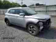 2021 Hyundai Venue SEL с VIN KMHRC8A32MU088999, выставлен на аукционе Copart как лот 68660365 с пробегом 28 314 миль миль и Списание • Salvage title. История ставок и продаж доступна на DreamBid. Изображение 4.