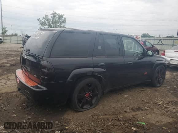 2006 Chevrolet TrailBlazer LT with VIN 1GNES13H062298559, listed as a Copart auction lot 60350225 with Not provided miles and Clean title. Bid and sale history available at DreamBid. Image 3.