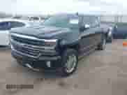 2017 Chevrolet Silverado 1500 LTZ z VIN 3GCUKSEJ0HG471081, wystawiony jako IAAI lot #41126259 z przebiegiem 40 551 mil mil oraz . Historia ofert i sprzedaży dostępna na DreamBid. Obrazek 17.