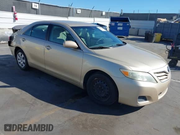 2010 Toyota Camry LE with VIN 4T4BF3EK3AR018510, listed as a IAAI auction lot 43383634 with 233,705 mi miles and . Bid and sale history available at DreamBid. Image 1.