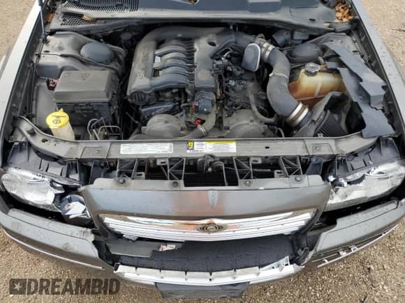 2010 Chrysler 300 Touring z VIN 2C3CA5CV3AH230034, wystawiony jako Copart lot #66041385 z przebiegiem 112 135 mil mil oraz Szkoda całkowita • Salvage title. Historia ofert i sprzedaży dostępna na DreamBid. Obrazek 11.