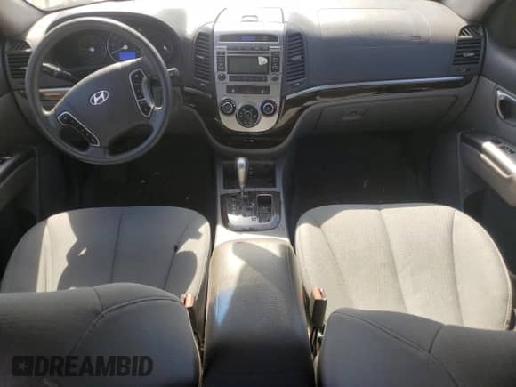 2010 Hyundai Santa Fe GLS z VIN 5NMSG3AB4AH346690, wystawiony jako Copart lot #85291755 z przebiegiem 168 340 mil mil oraz Czysty tytuł • Clean title. Historia ofert i sprzedaży dostępna na DreamBid. Obrazek 8.