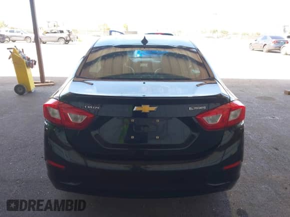 2017 Chevrolet Cruze Premier с VIN 1G1BF5SM7H7247158, выставлен на аукционе IAAI как лот 42862834 с пробегом 140 607 миль миль и . История ставок и продаж доступна на DreamBid. Изображение 16.