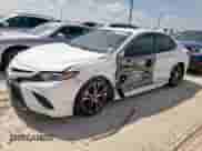 2019 Toyota Camry Hybrid LE с VIN 4T1B21HK5KU517610, выставлен на аукционе Copart как лот 63081855 с пробегом 120 270 миль миль и Списание • Salvage title. История ставок и продаж доступна на DreamBid. Изображение 1.