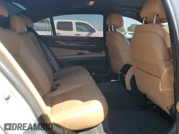 2015 BMW 7 Series with VIN WBAYG6C59FD383685, listed as a Copart auction lot 72630224 with 157,780 mi miles and Salvage title. Bid and sale history available at DreamBid. Image 10.