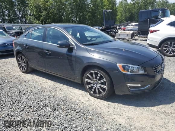 2015 Volvo S60 T5 Drive-E Platinum с VIN YV126MFM2F1352356, выставлен на аукционе Copart как лот 59677375 с пробегом 83 482 миль миль и Списание • Salvage title. История ставок и продаж доступна на DreamBid. Изображение 4.