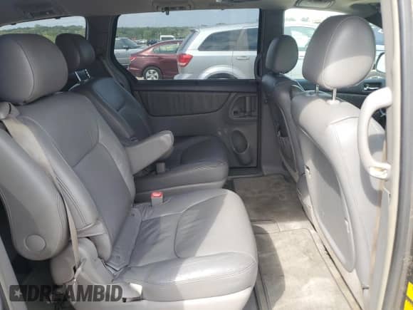 2005 Toyota Sienna XLE z VIN 5TDZA22C45S379337, wystawiony jako Copart lot #80653935 z przebiegiem 219 825 mil mil oraz Szkoda całkowita • Salvage title. Historia ofert i sprzedaży dostępna na DreamBid. Obrazek 11.