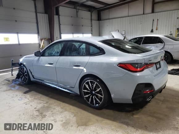 2025 BMW 4 Series 430i xDrive с VIN WBA33FB08SFU22292, выставлен на аукционе Copart как лот 45864435 с пробегом 5 761 миль миль и Чистый • Clean title. История ставок и продаж доступна на DreamBid. Изображение 2.