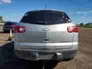 2011 Chevrolet Traverse 1LT z VIN 1GNKVGED3BJ122595, wystawiony jako Copart lot #85648875 z przebiegiem 212 018 mil mil oraz Czysty tytuł • Clean title. Historia ofert i sprzedaży dostępna na DreamBid. Obrazek 6.