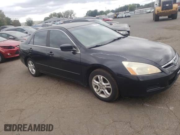 2006 Honda Accord LX SE с VIN 1HGCM563X6A021152, выставлен на аукционе Copart как лот 71954564 с пробегом 157 243 миль миль и Списание • Salvage title. История ставок и продаж доступна на DreamBid. Изображение 4.