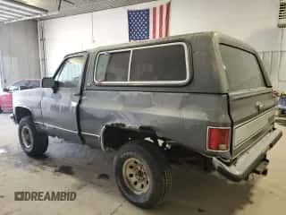 1990 Chevrolet Blazer с VIN 1GNEV18K0LF158897, выставлен на аукционе Copart как лот 83863844 с пробегом 146 622 миль миль и Списание • Salvage title. История ставок и продаж доступна на DreamBid. Изображение 2.