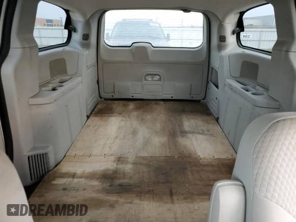 2009 Dodge Grand Caravan with VIN 2D8HN11E79R682979, listed as a Copart auction lot 71230285 with 49,442 mi miles and Salvage title. Bid and sale history available at DreamBid. Image 10.