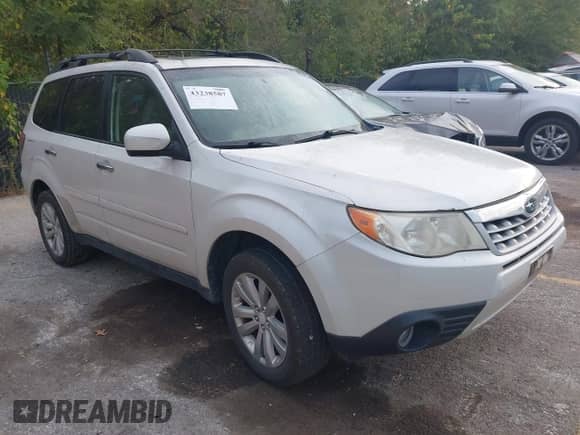 2012 Subaru Forester X Limited z VIN JF2SHBEC9CH440905, wystawiony jako IAAI lot #43238587 z przebiegiem 190 878 mil mil oraz . Historia ofert i sprzedaży dostępna na DreamBid. Obrazek 1.