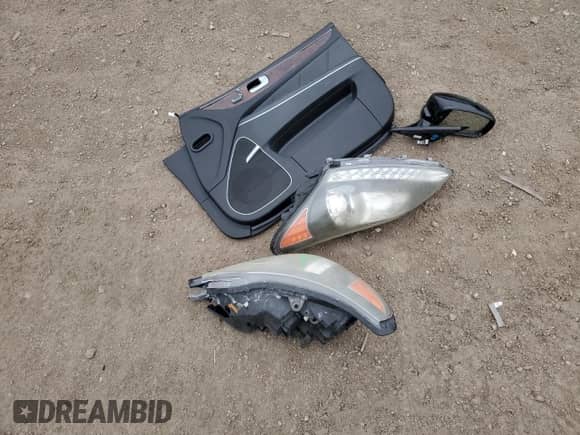 2012 Hyundai Equus Signature с VIN KMHGH4JH3CU055327, выставлен на аукционе Copart как лот 44697385 с пробегом 157 183 миль миль и Списание • Salvage title. История ставок и продаж доступна на DreamBid. Изображение 14.