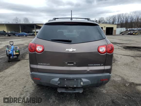 2009 Chevrolet Traverse 2LT with VIN 1GNEV23D29S138455, listed as a Copart auction lot 48122995 with 122,842 mi miles and Salvage title. Bid and sale history available at DreamBid. Image 6.