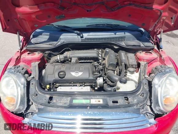 2010 MINI Hardtop with VIN WMWMF3C53ATZ64405, listed as a IAAI auction lot 42673213 with 135,765 mi miles and . Bid and sale history available at DreamBid. Image 10.