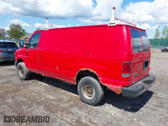 2009 Ford Econoline Cargo Commercial with VIN 1FTSE34L99DA19569, listed as a IAAI auction lot 43094926 with 222,611 mi miles and . Bid and sale history available at DreamBid. Image 3.