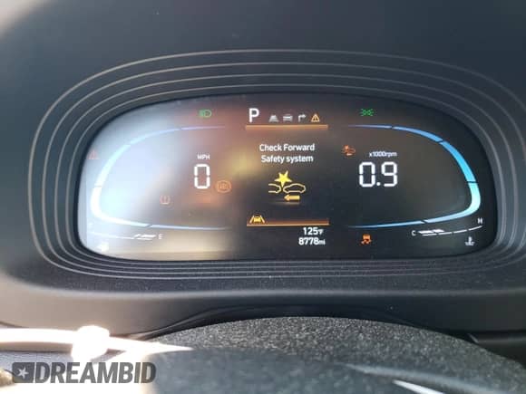 2023 Hyundai Venue SEL with VIN KMHRC8A35PU228841, listed as a Copart auction lot 70652184 with 8,778 mi miles and Salvage title. Bid and sale history available at DreamBid. Image 9.