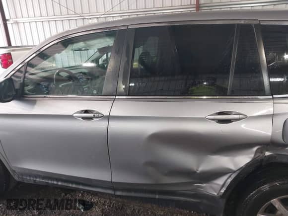 2019 Honda Pilot EX-L with VIN 5FNYF5H52KB034928, listed as a IAAI auction lot 42749183 with 82,661 mi miles and . Bid and sale history available at DreamBid. Image 14.