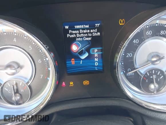 2012 Chrysler 300 Limited z VIN 2C3CCACG1CH309578, wystawiony jako IAAI lot #43423550 z przebiegiem 166 557 mil mil oraz . Historia ofert i sprzedaży dostępna na DreamBid. Obrazek 7.