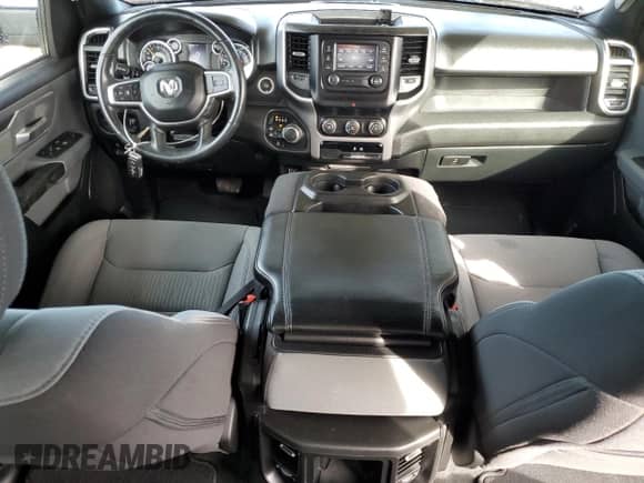 2022 Ram 1500 Big Horn z VIN 1C6RRFFG5NN428734, wystawiony jako Copart lot #69325465 z przebiegiem 55 864 mil mil oraz Nie do naprawy • Non repairable. Historia ofert i sprzedaży dostępna na DreamBid. Obrazek 8.