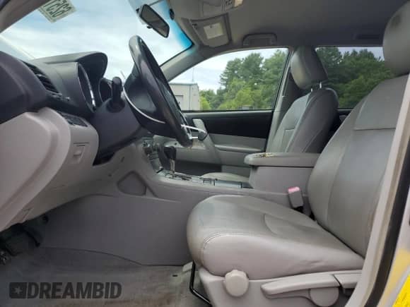 2008 Toyota Highlander with VIN JTEES41A882009006, listed as a Copart auction lot 62515445 with 192,169 mi miles and Clean title. Bid and sale history available at DreamBid. Image 7.