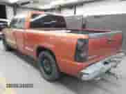 2001 GMC Sierra 1500 SLE с VIN 1GTEC19T11Z172437, выставлен на аукционе IAAI как лот 42549447 с пробегом 162 329 миль миль и . История ставок и продаж доступна на DreamBid. Изображение 3.