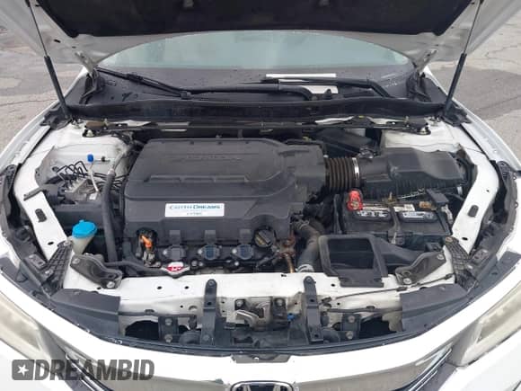 2017 Honda Accord Touring z VIN 1HGCR3F91HA019349, wystawiony jako IAAI lot #43586325 z przebiegiem 128 279 mil mil oraz . Historia ofert i sprzedaży dostępna na DreamBid. Obrazek 10.