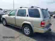 2001 Nissan Pathfinder LE z VIN JN8DR09X11W577615, wystawiony jako IAAI lot #42783525 z przebiegiem 148 627 mil mil oraz . Historia ofert i sprzedaży dostępna na DreamBid. Obrazek 3.