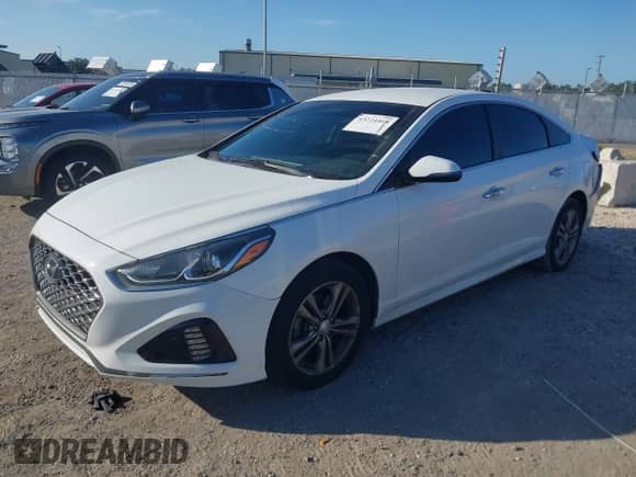 2019 Hyundai Sonata Sport с VIN 5NPE34AF5KH787976, выставлен на аукционе IAAI как лот 43224464 с пробегом 113 285 миль миль и . История ставок и продаж доступна на DreamBid. Изображение 2.