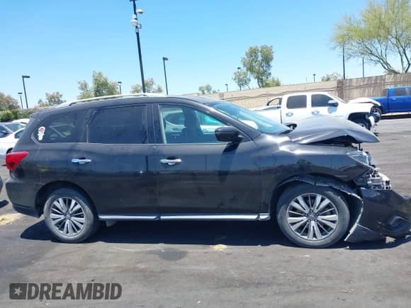 2020 Nissan Pathfinder SV с VIN 5N1DR2BMXLC603085, выставлен на аукционе IAAI как лот 42643557 с пробегом Не указан миль и . История ставок и продаж доступна на DreamBid. Изображение 14.