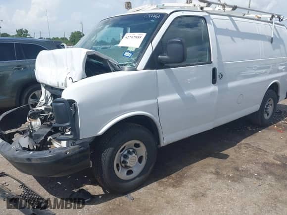 2012 Chevrolet Express Cargo z VIN 1GCWGFCA6C1166700, wystawiony jako IAAI lot #42747855 z przebiegiem Nie podano mil oraz . Historia ofert i sprzedaży dostępna na DreamBid. Obrazek 16.