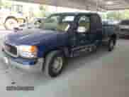2000 GMC Sierra 1500 SLE z VIN 2GTEC19T4Y1334273, wystawiony jako IAAI lot #42777220 z przebiegiem 354 113 mil mil oraz . Historia ofert i sprzedaży dostępna na DreamBid. Obrazek 2.