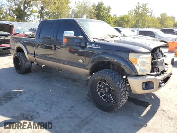 2013 Ford F-250 XL z VIN 1FT7W2BT0DEA19270, wystawiony jako Copart lot #81869115 z przebiegiem Nie podano mil oraz Szkoda całkowita • Salvage title. Historia ofert i sprzedaży dostępna na DreamBid. Obrazek 4.