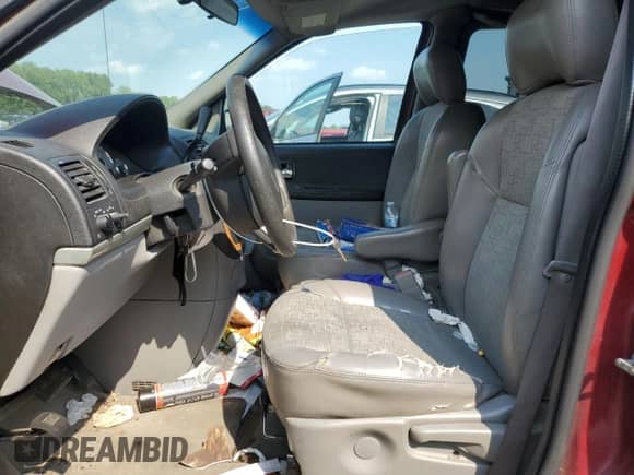 2005 Saturn Relay 2 with VIN 5GZDV03L85D258578, listed as a Copart auction lot 62556035 with 208,644 mi miles and Non repairable. Bid and sale history available at DreamBid. Image 7.
