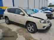 2017 Jeep Compass High Altitude с VIN 1C4NJCEB1HD198946, выставлен на аукционе Copart как лот 66595345 с пробегом Не указан миль и Списание • Salvage title. История ставок и продаж доступна на DreamBid. Изображение 4.