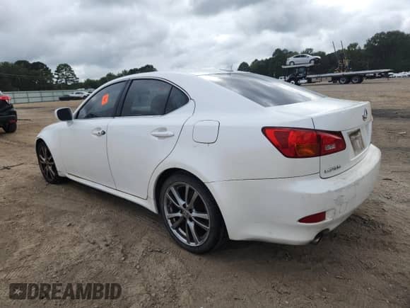 2008 Lexus IS 250 with VIN JTHBK262285070295, listed as a Copart auction lot 82264475 with 259,169 mi miles and Clean title. Bid and sale history available at DreamBid. Image 2.