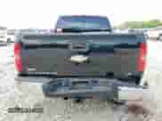 2011 Chevrolet Silverado 1500 LS z VIN 1GCRCREA7BZ206760, wystawiony jako Copart lot #60814845 z przebiegiem 254 535 mil mil oraz Szkoda całkowita • Salvage title. Historia ofert i sprzedaży dostępna na DreamBid. Obrazek 6.