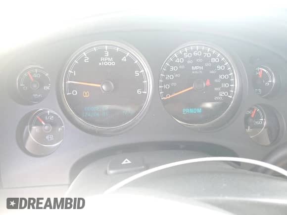 2012 Chevrolet Suburban LT with VIN 1GNSCJE00CR101481, listed as a Copart auction lot 69094655 with 174,206 mi miles and Salvage title. Bid and sale history available at DreamBid. Image 9.