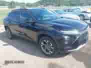 2025 Chevrolet Trax LT с VIN KL77LHEP3SC107813, выставлен на аукционе IAAI как лот 43063910 с пробегом 5 911 миль миль и . История ставок и продаж доступна на DreamBid. Изображение 1.