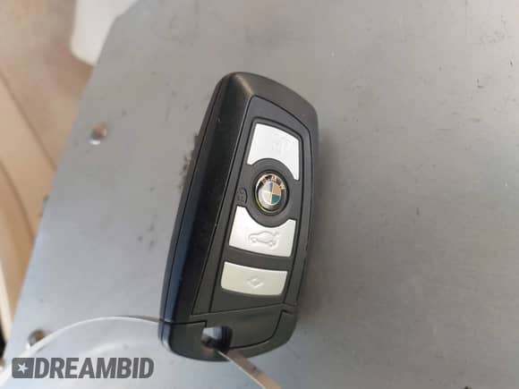 2011 BMW 5 Series 550i с VIN WBAFR9C53BC618293, выставлен на аукционе IAAI как лот 42977079 с пробегом 141 268 миль миль и . История ставок и продаж доступна на DreamBid. Изображение 11.