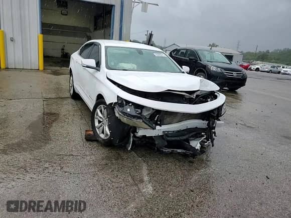 2017 Chevrolet Impala LT z VIN 2G1105S3XH9159014, wystawiony jako Copart lot #66885915 z przebiegiem 218 495 mil mil oraz Szkoda całkowita • Salvage title. Historia ofert i sprzedaży dostępna na DreamBid. Obrazek 13.