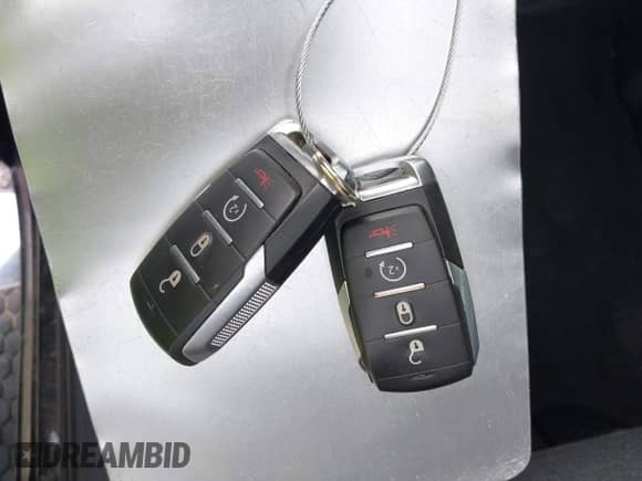 2022 Ram 1500 Big Horn z VIN 1C6RRFFG9NN400564, wystawiony jako IAAI lot #42364826 z przebiegiem 18 618 mil mil oraz . Historia ofert i sprzedaży dostępna na DreamBid. Obrazek 11.