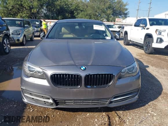 2014 BMW 5 Series 528i with VIN WBA5A5C55ED503219, listed as a IAAI auction lot 43560384 with Not provided miles and . Bid and sale history available at DreamBid. Image 11.